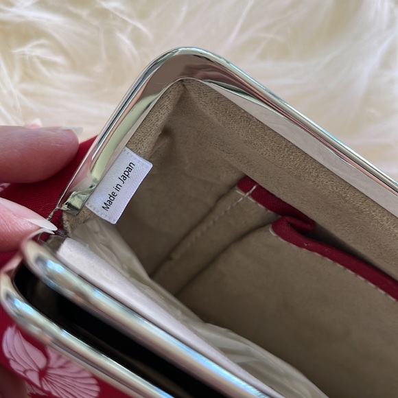 NWT SIG ZANE DESIGNS HAWAII JAPANESE KISS CLASP CLUTCH BAG! SOLD OUT! - Picture 8 of 12